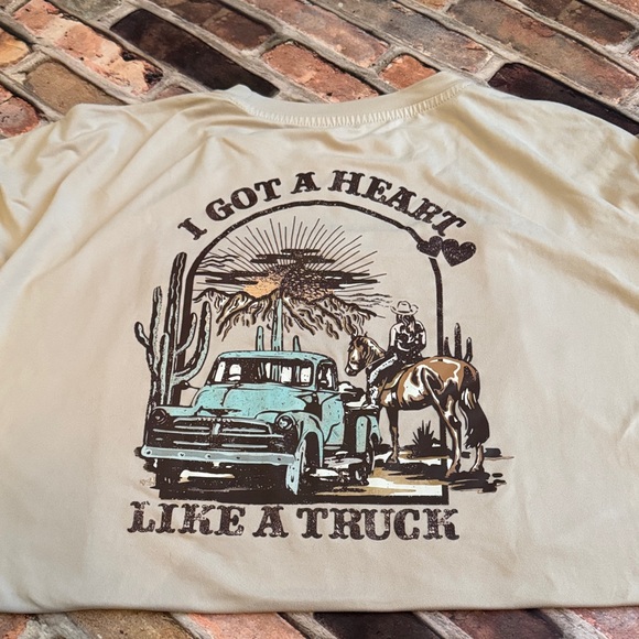 SHEIN Tops - Western Theme Short Sleeve Tee size XL